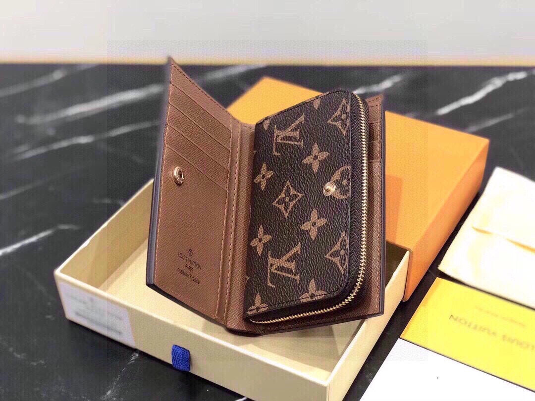 LV-033Wallet