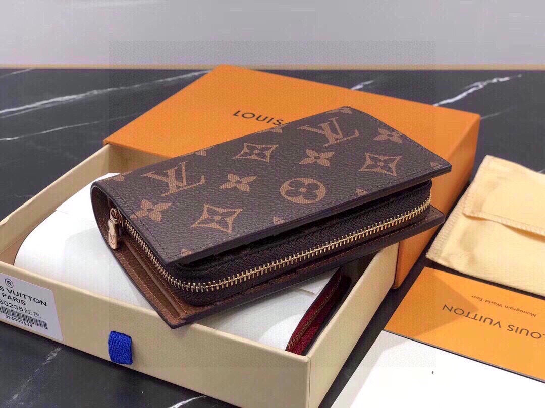 LV-033Wallet