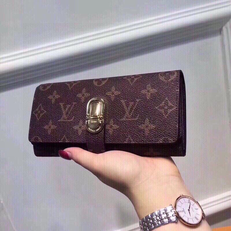 LV-034Wallet
