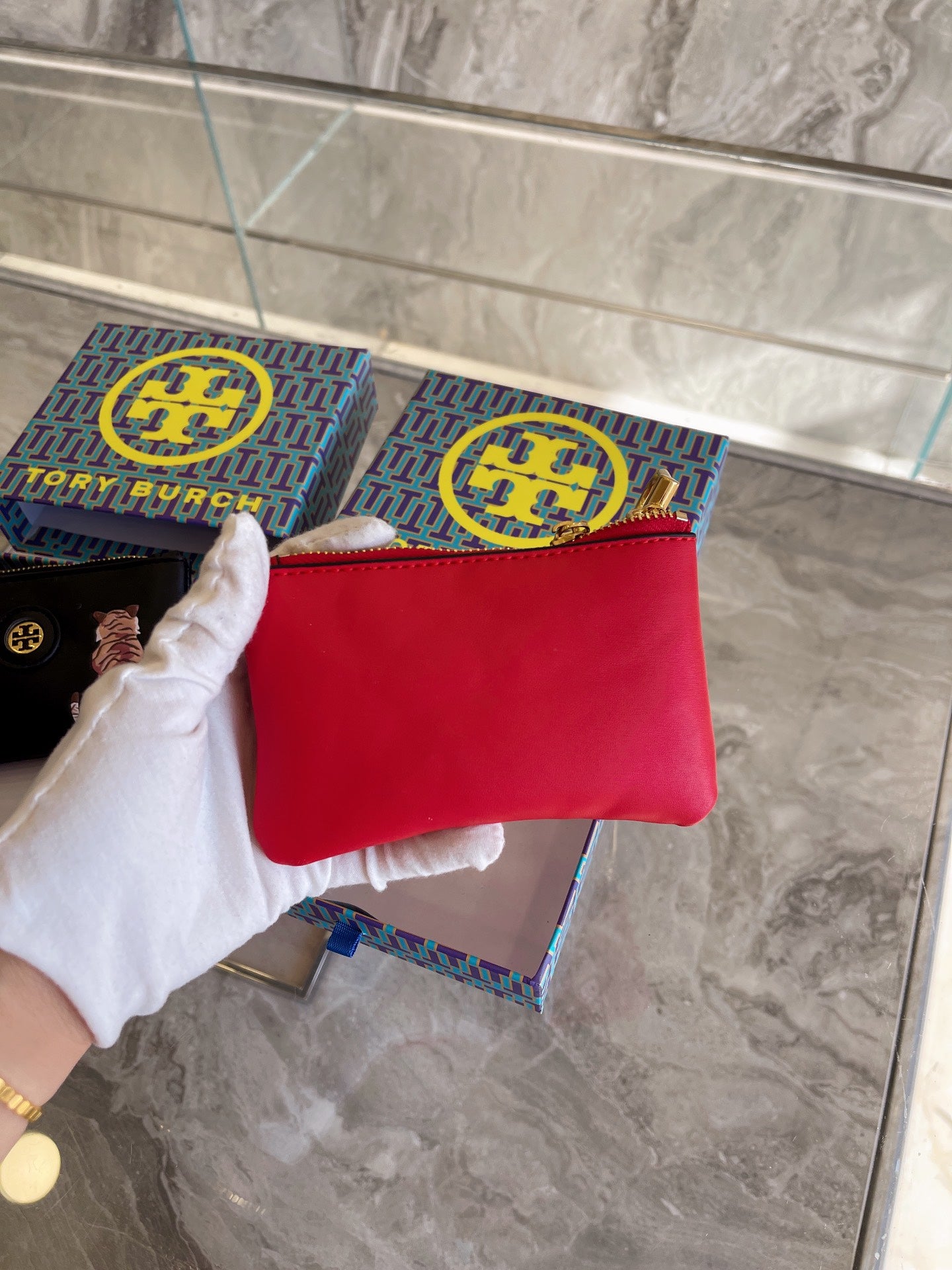 TB-001Wallet