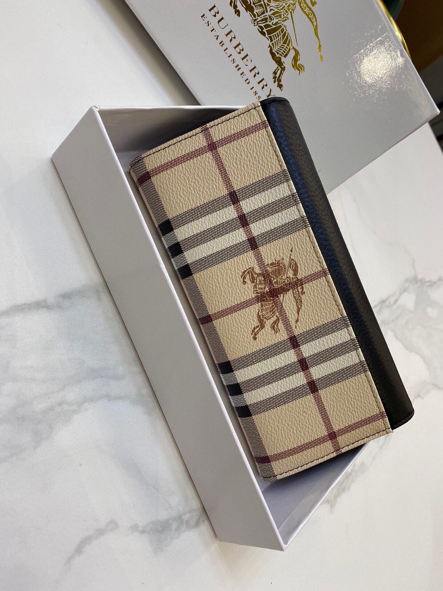 Bureberry-002Wallet
