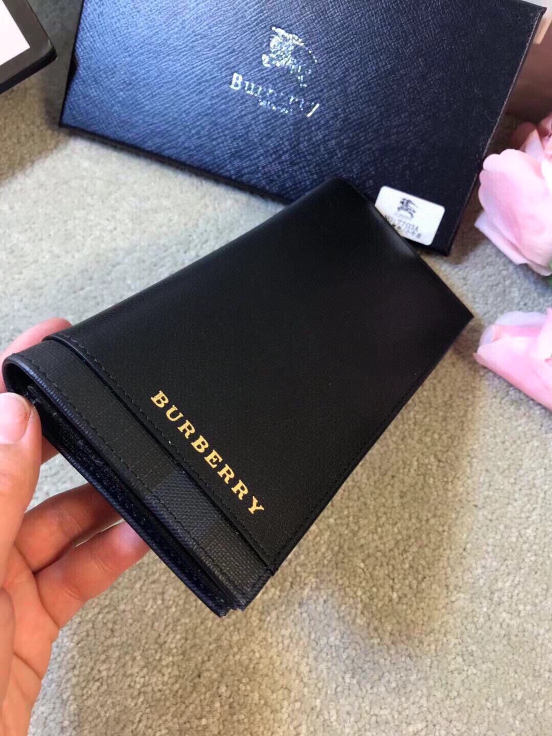 Bureberry-005Wallet