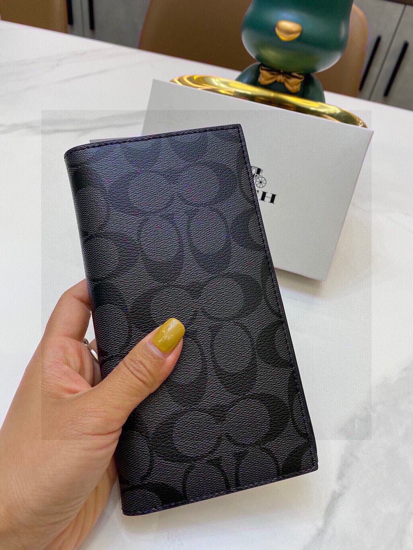 COACH-002Wallet