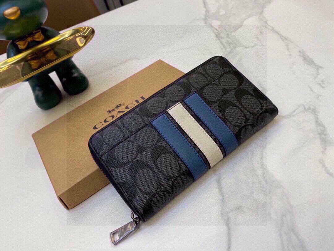 COACH-001Wallet