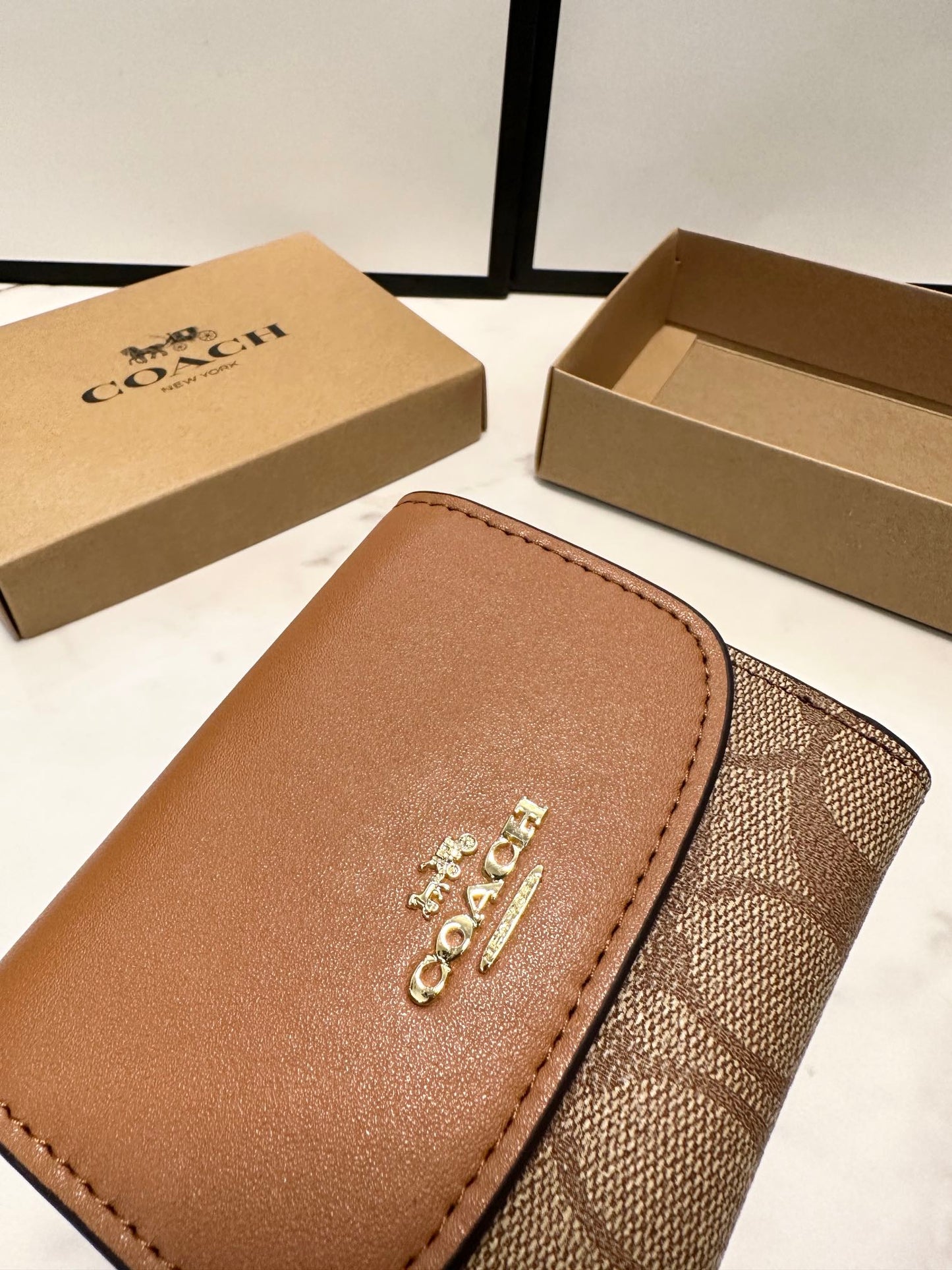 COACH-004Wallet