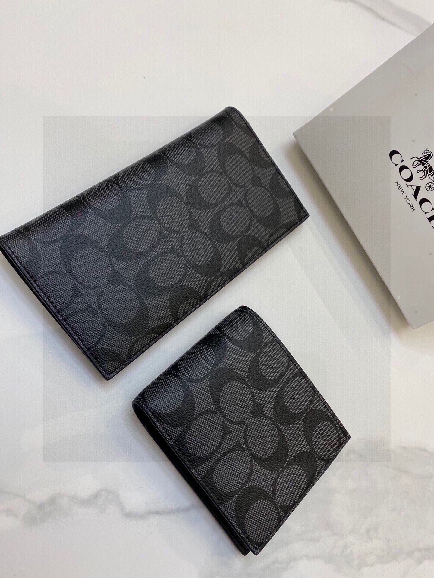 COACH-005Wallet