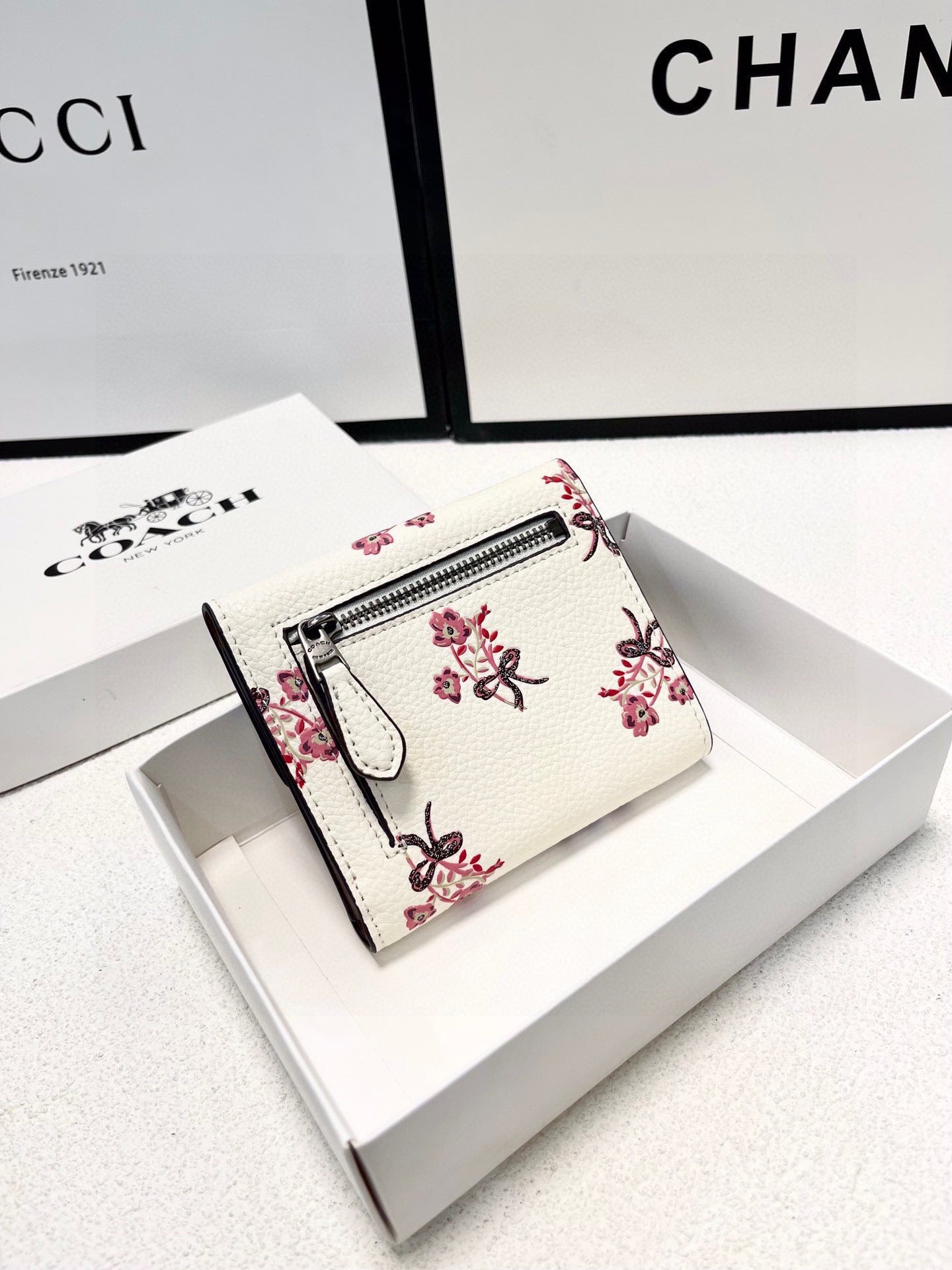 COACH-012Wallet