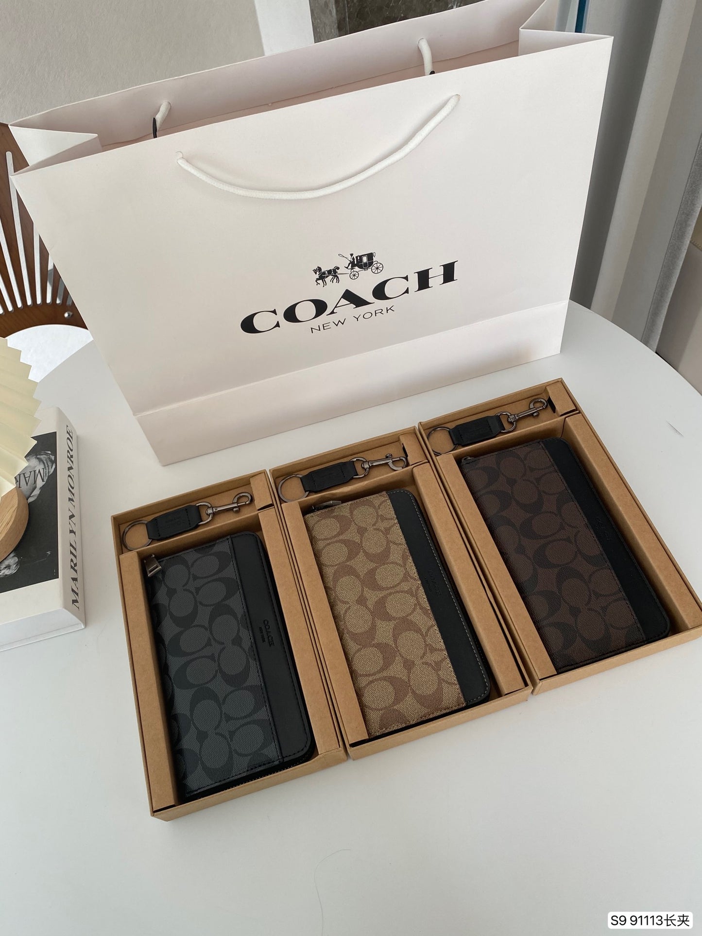COACH-029Wallet