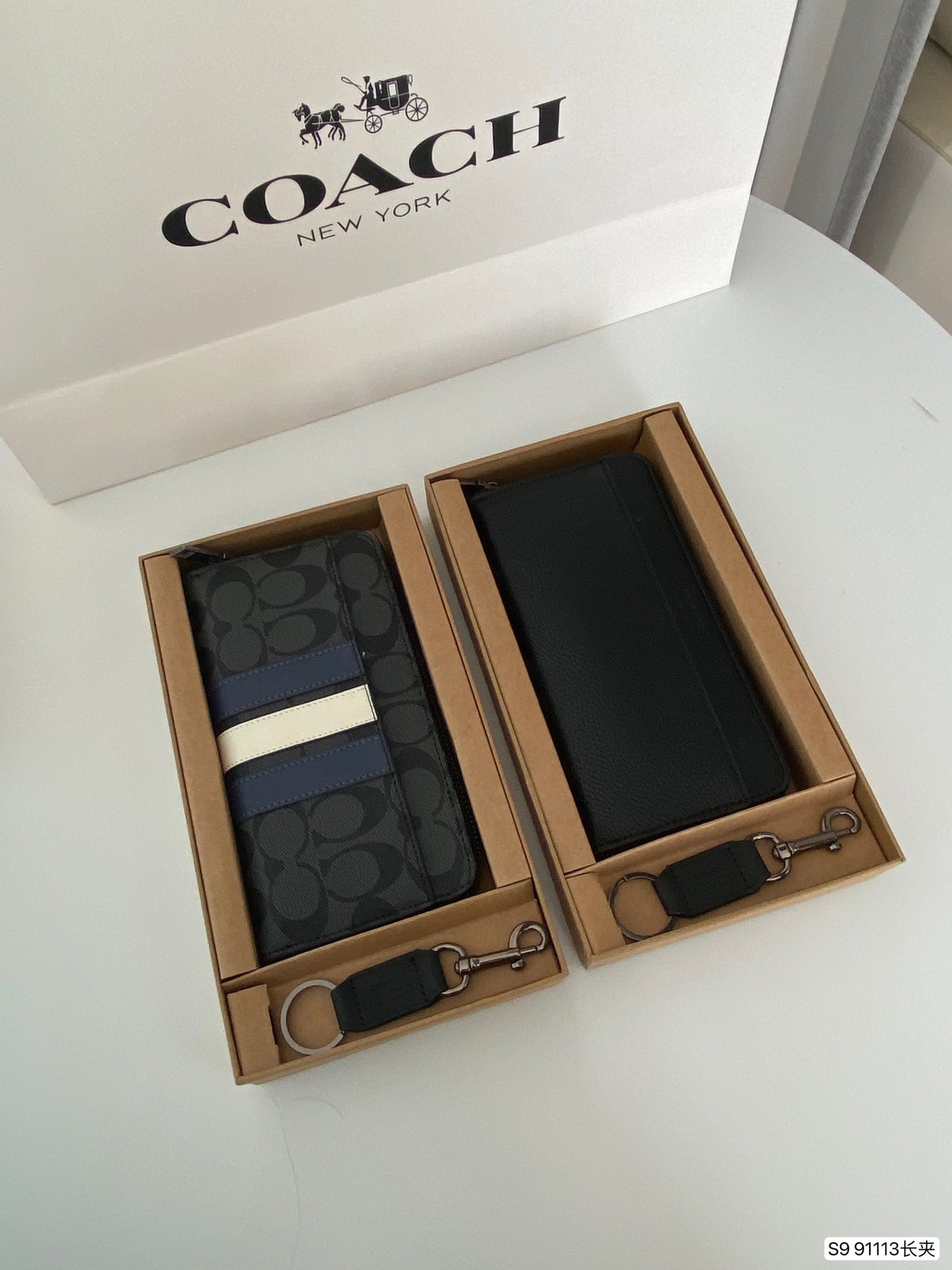 COACH-029Wallet
