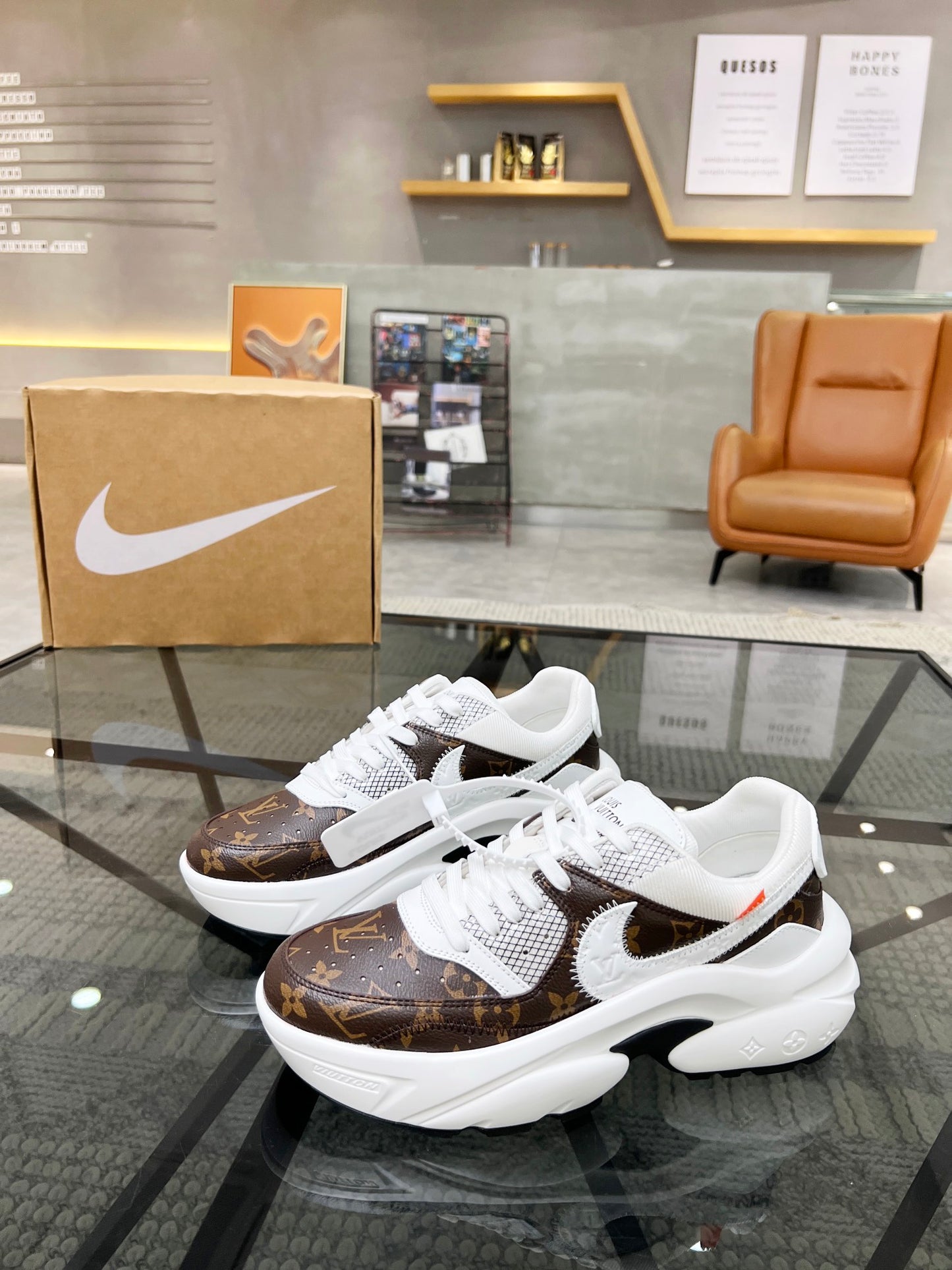 Gucci-184Shoes