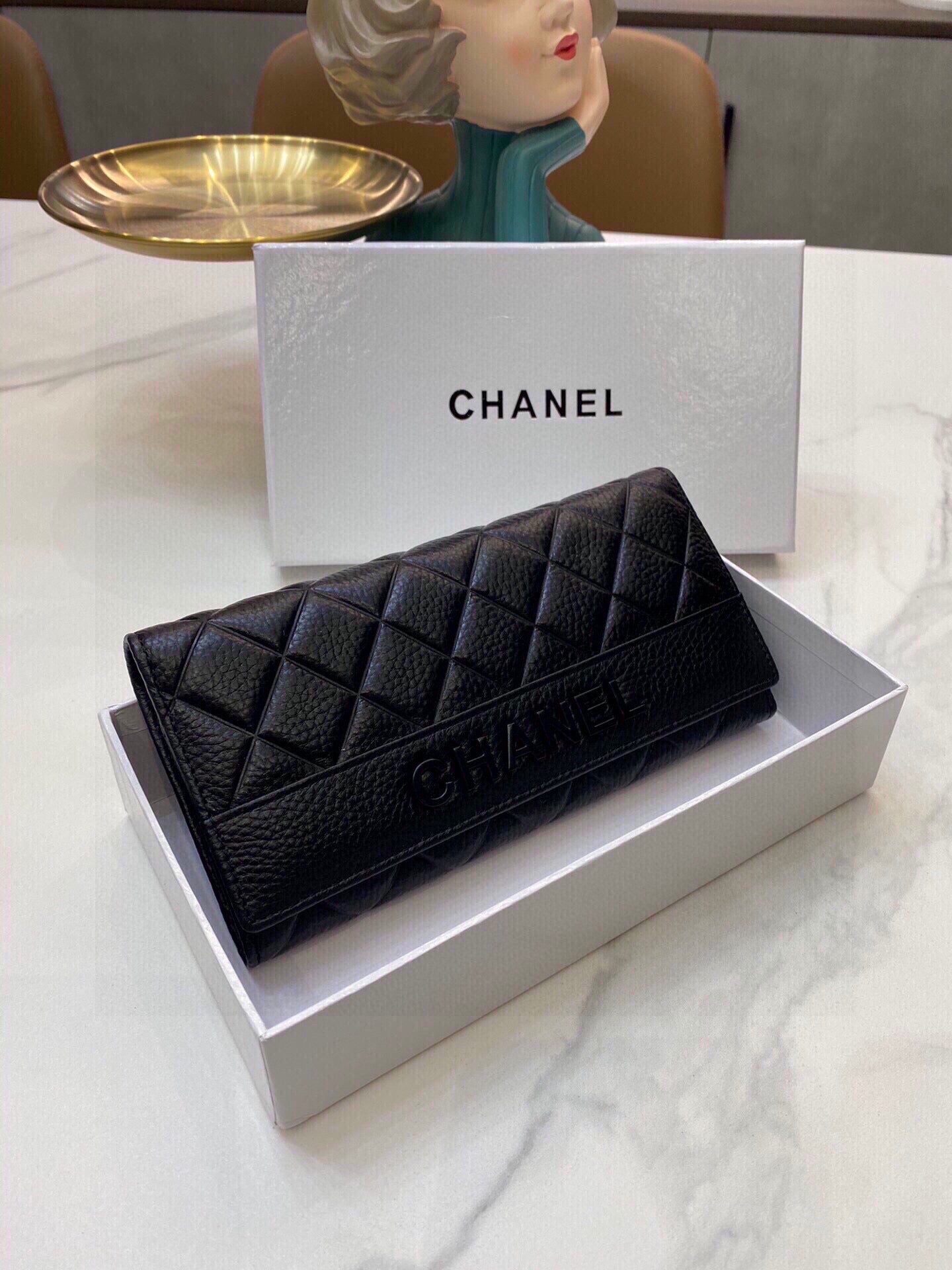 CHANEL-011Wallet