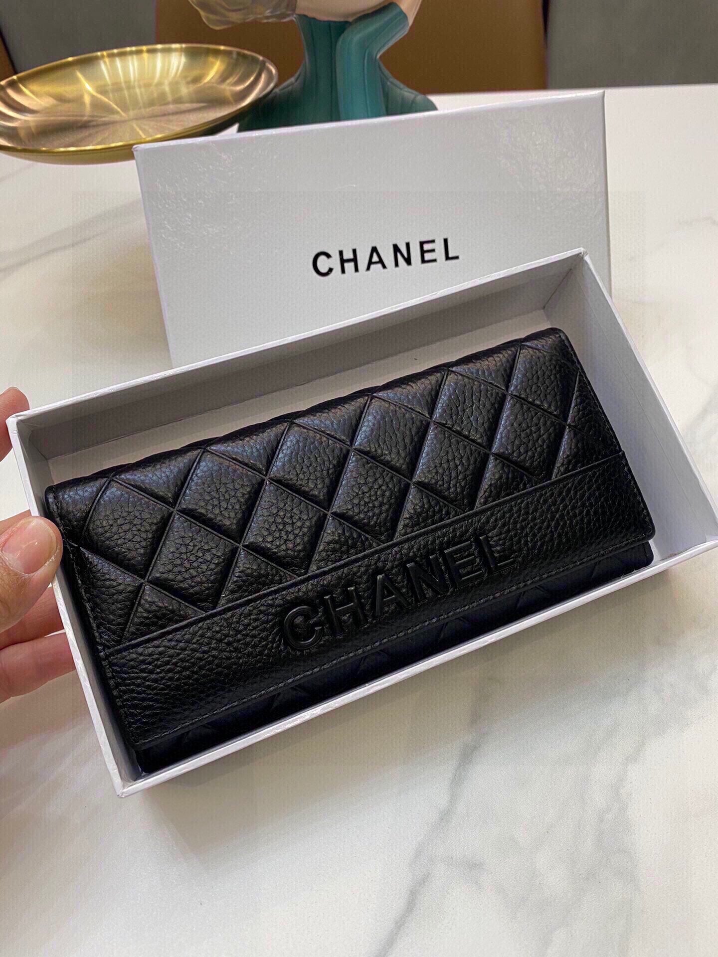 CHANEL-011Wallet