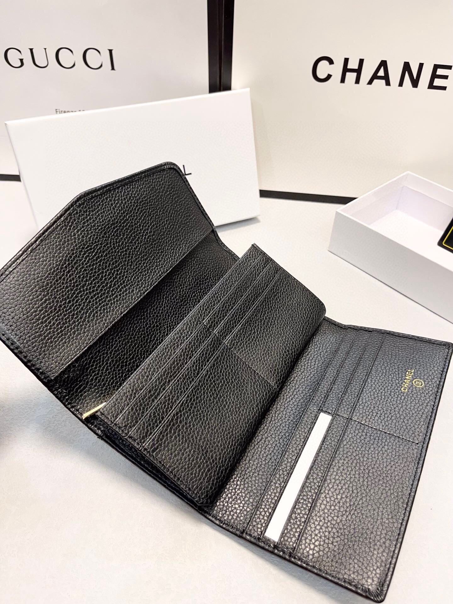 CHANEL-002Wallet