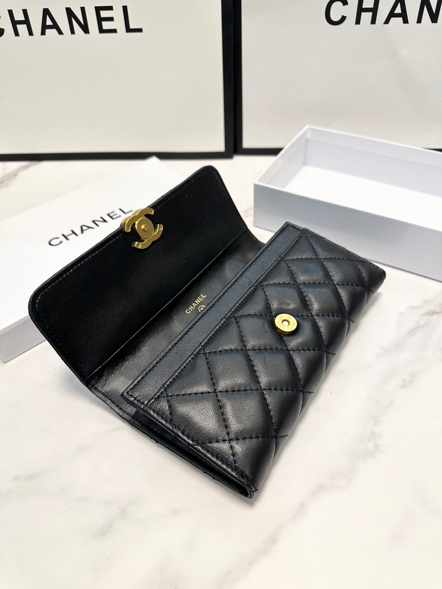 CHANEL-031Wallet