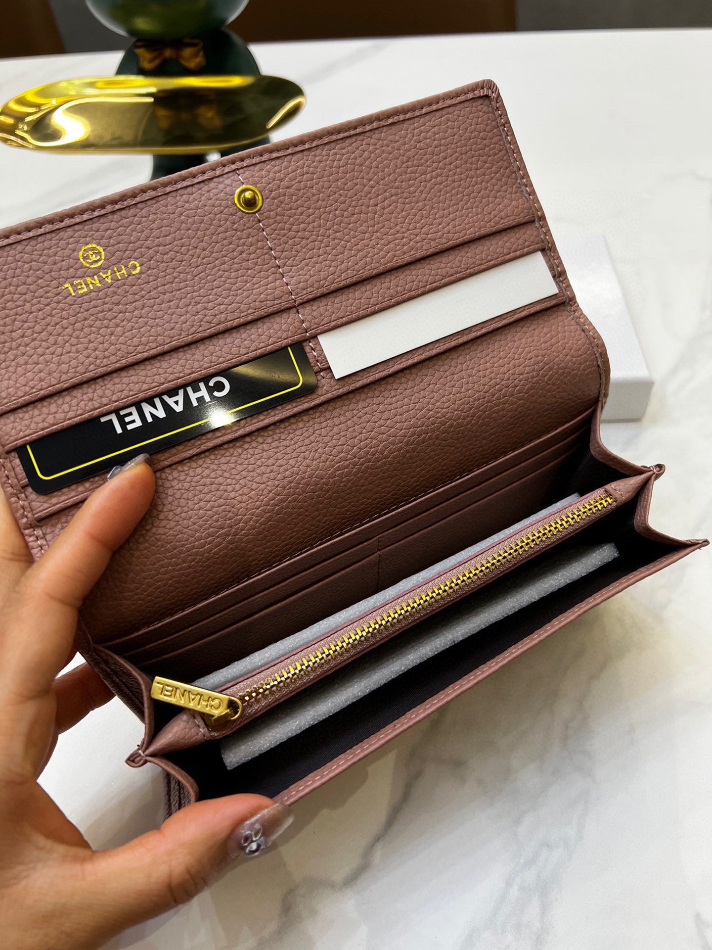 CHANEL-032Wallet