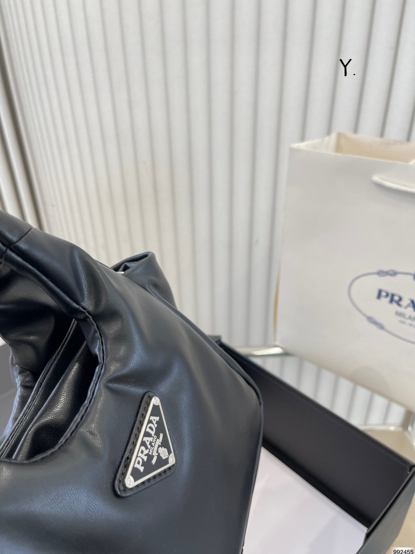 PRADA BAG-009