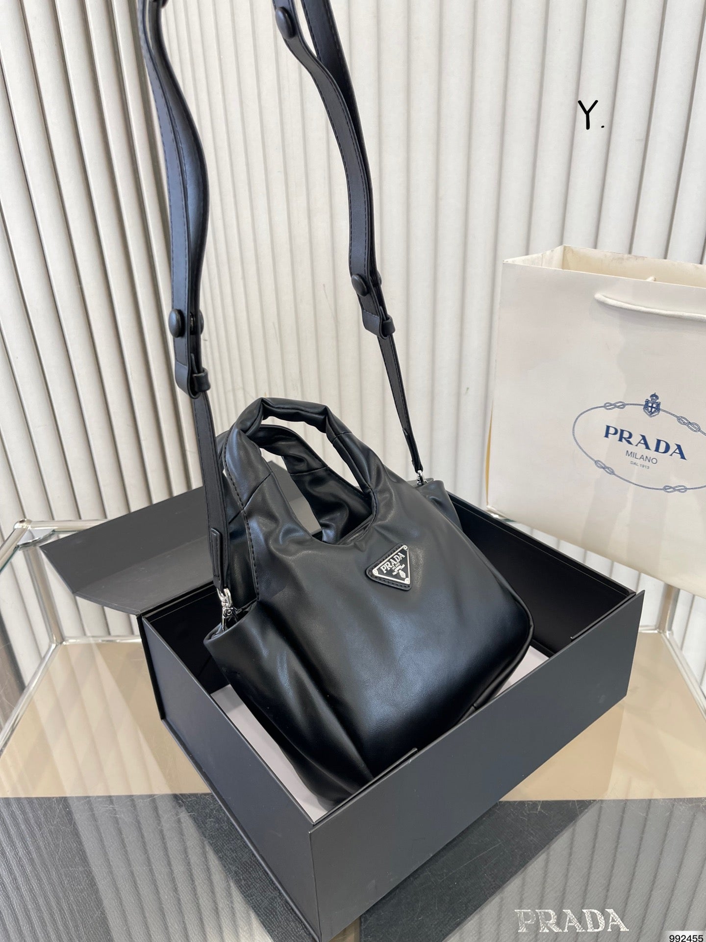 PRADA BAG-009