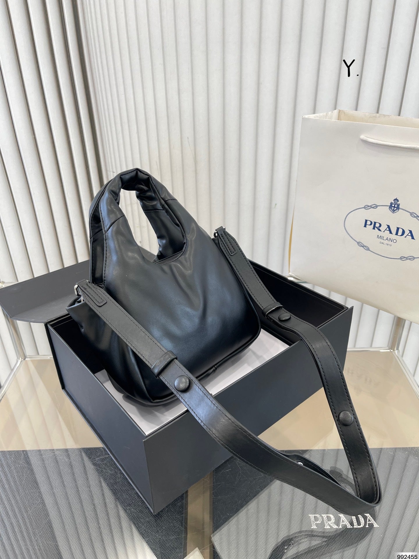 PRADA BAG-009