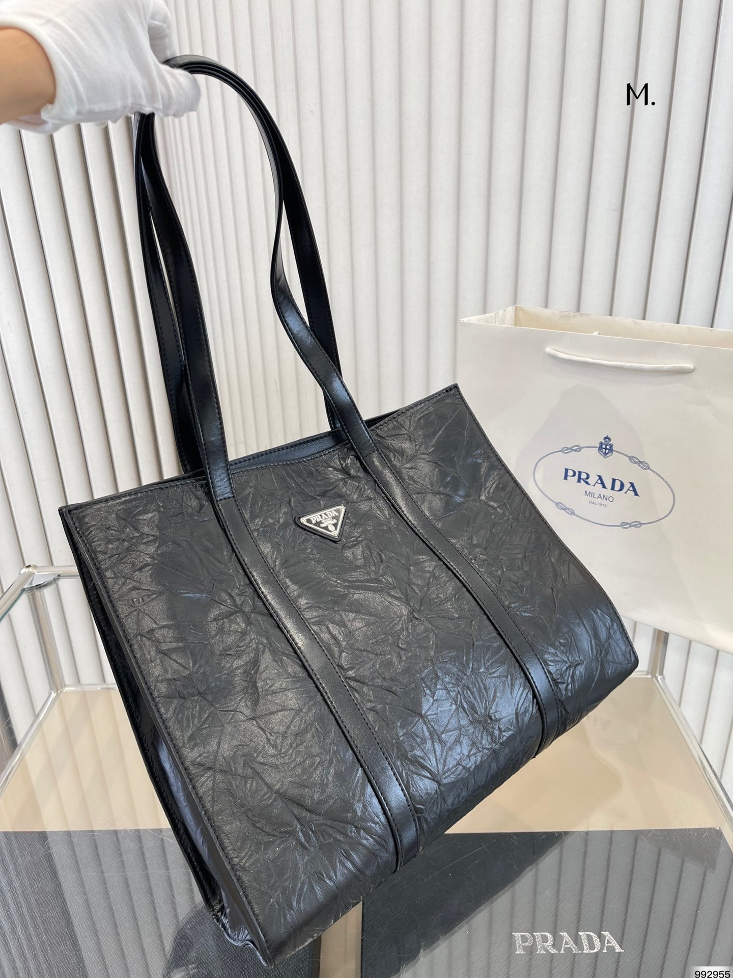 PRADA BAG-011