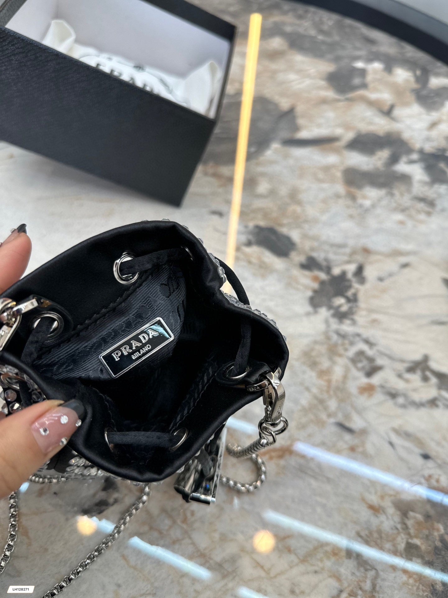 PRADA BAG-017