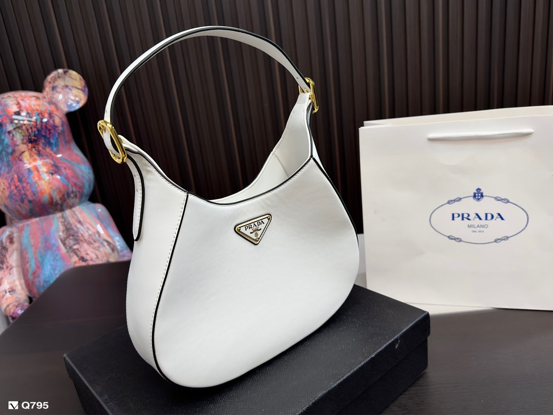 PRADA BAG-023
