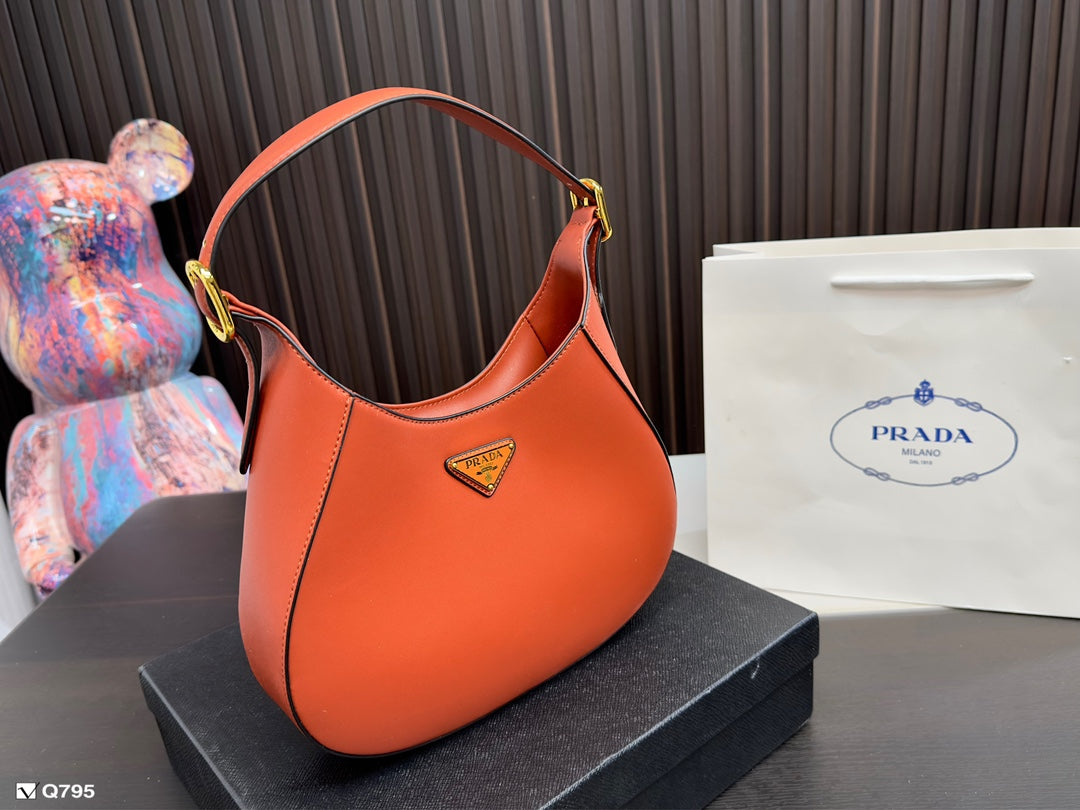 PRADA BAG-023