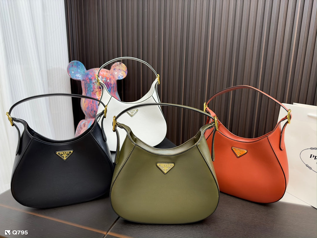 PRADA BAG-023