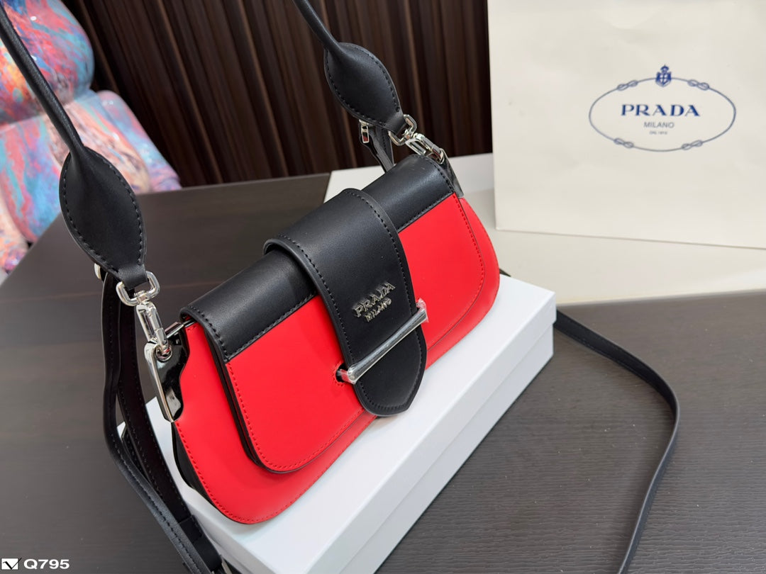 PRADA BAG-027