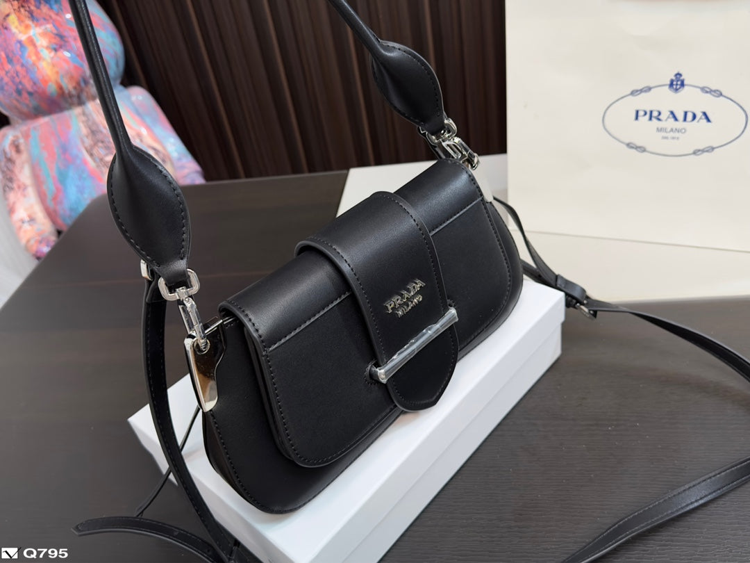 PRADA BAG-027