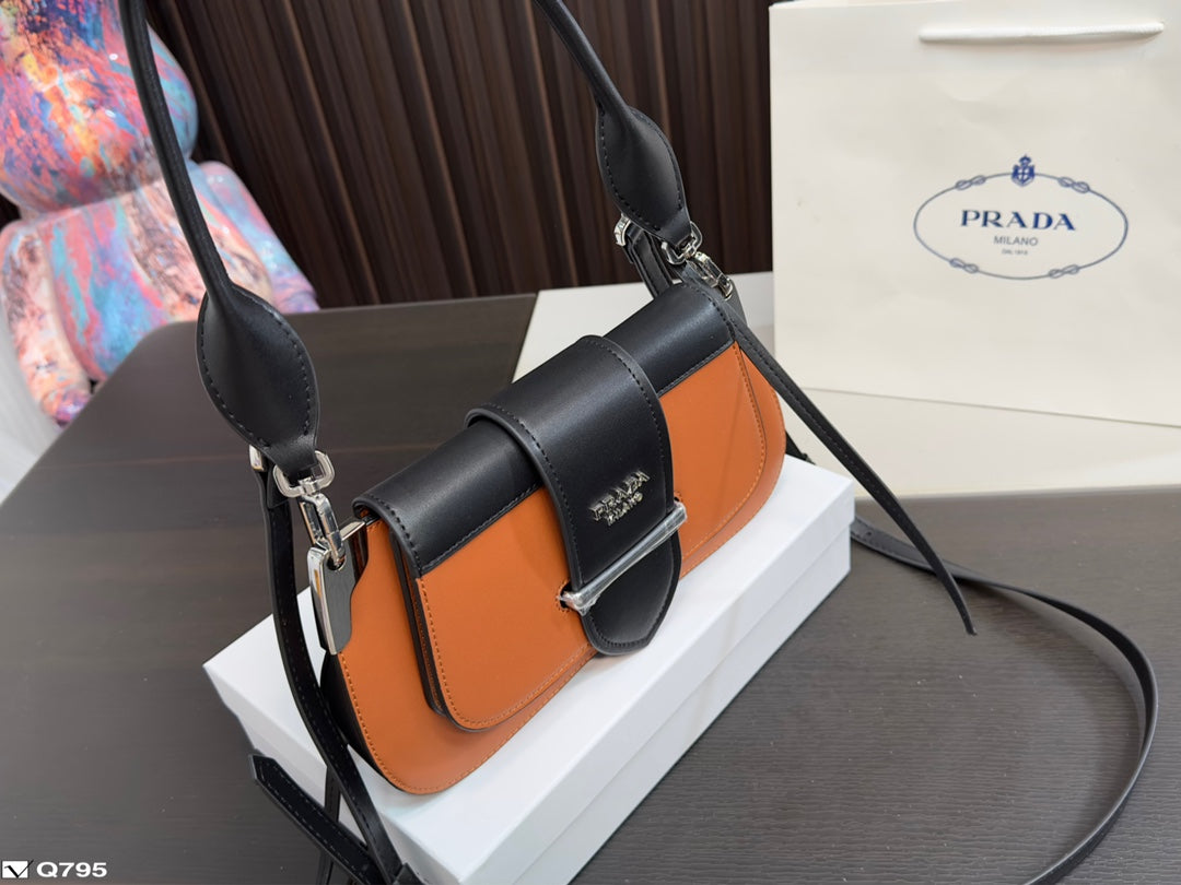 PRADA BAG-027