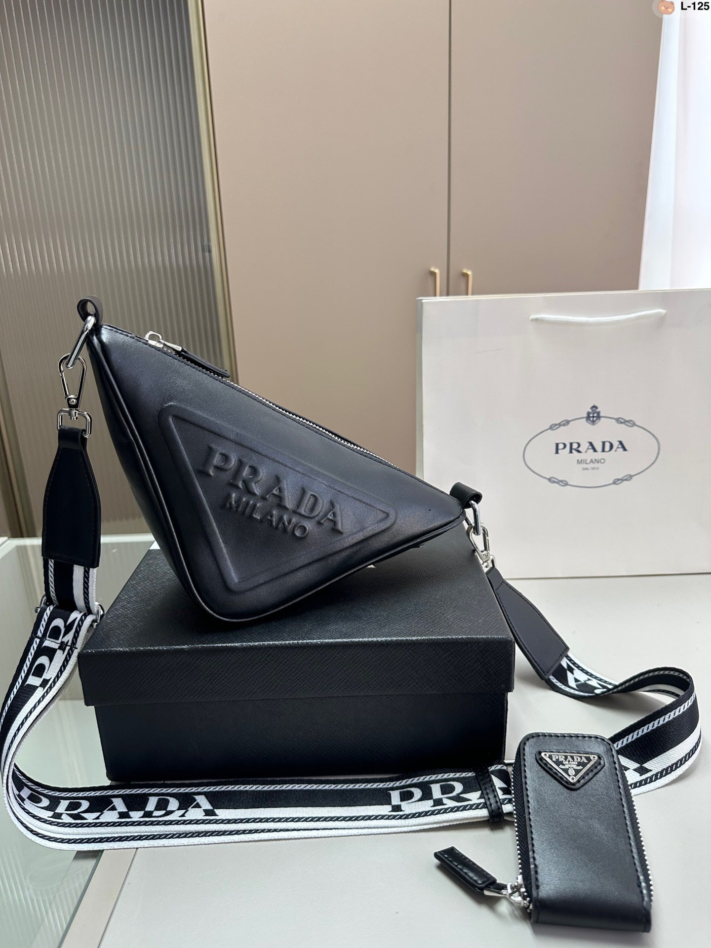 PRADA BAG-040