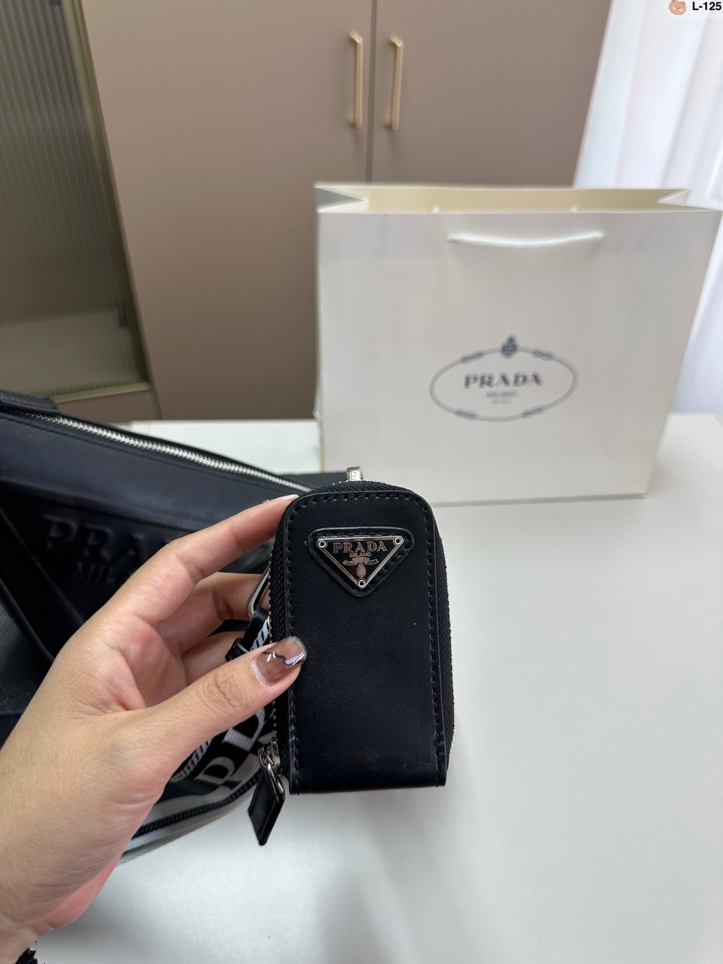 PRADA BAG-040