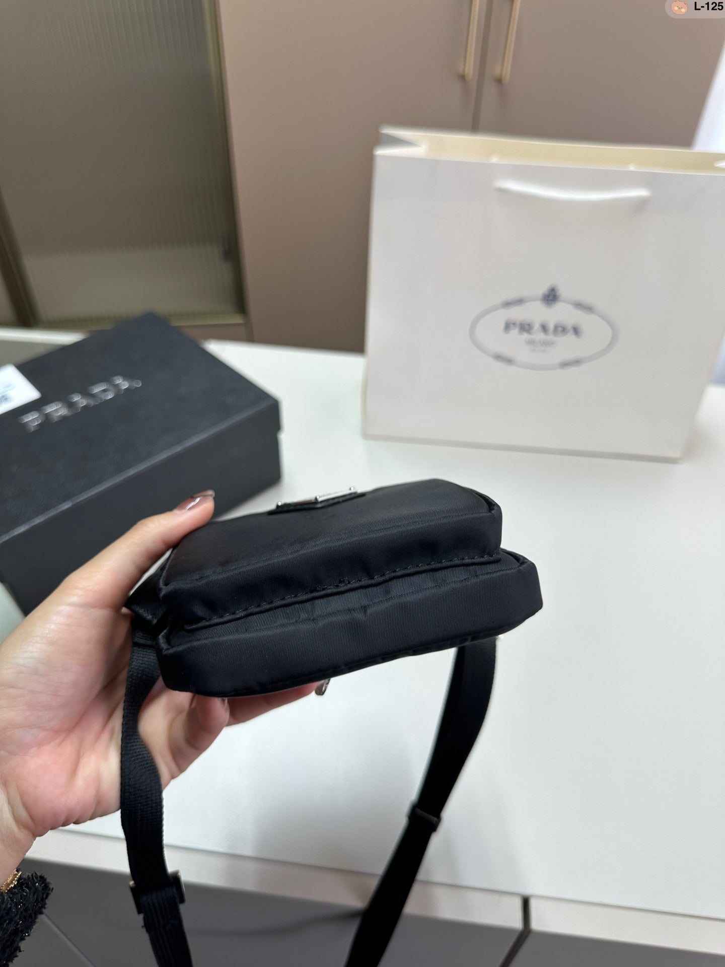 PRADA BAG-041