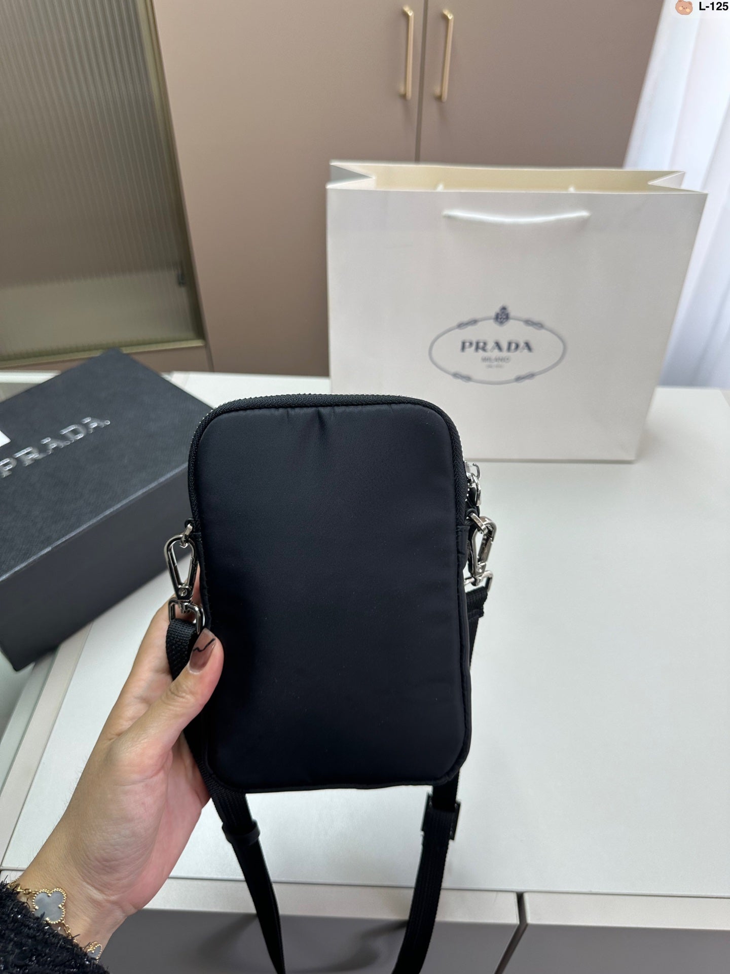 PRADA BAG-041