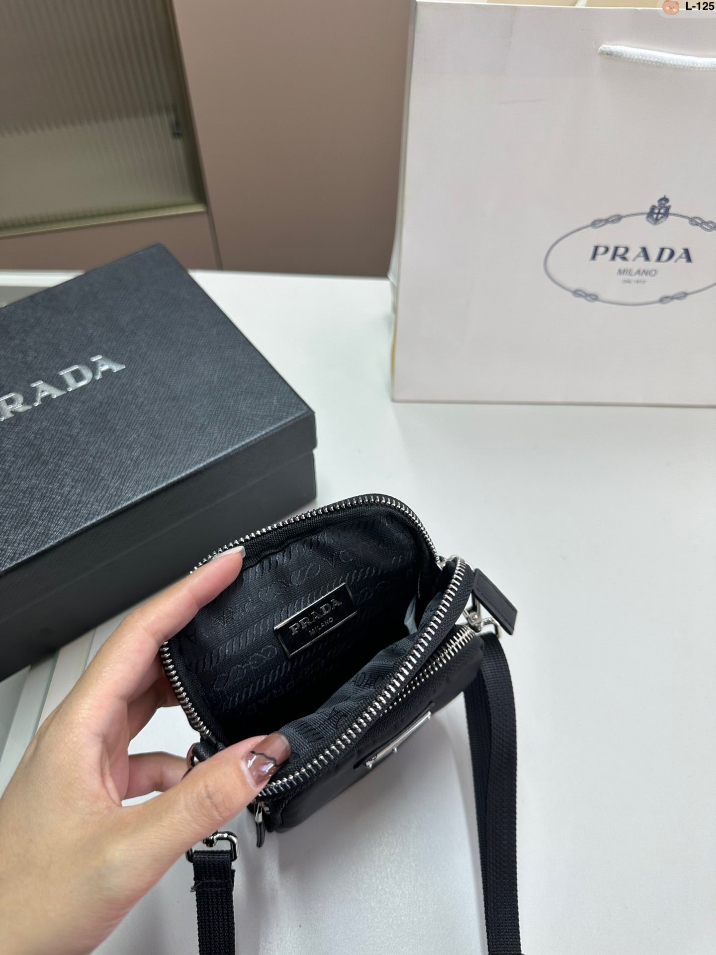 PRADA BAG-041