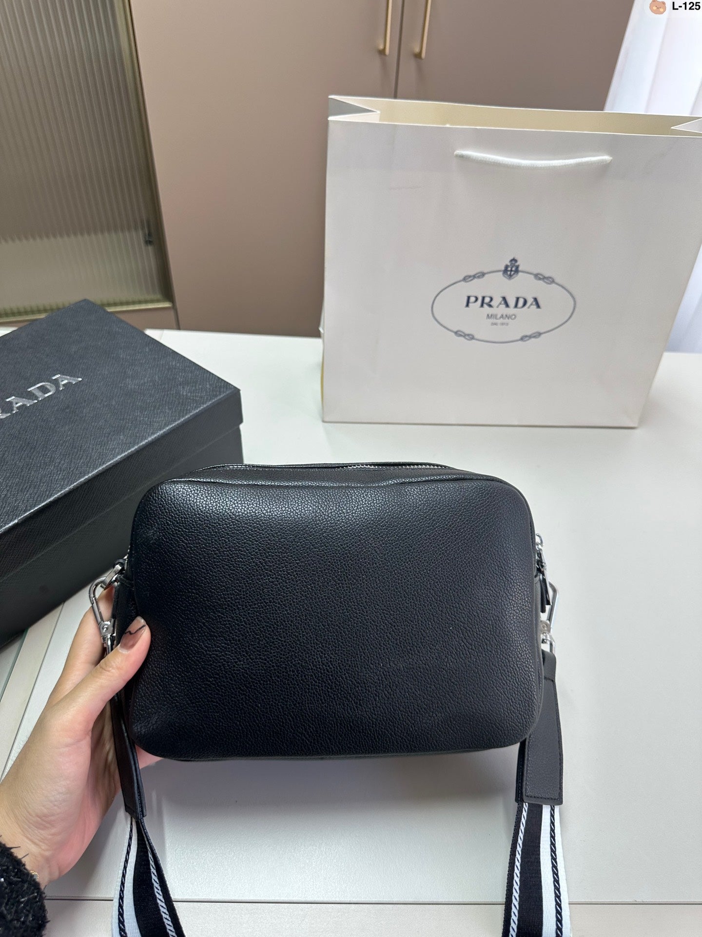 PRADA BAG-042
