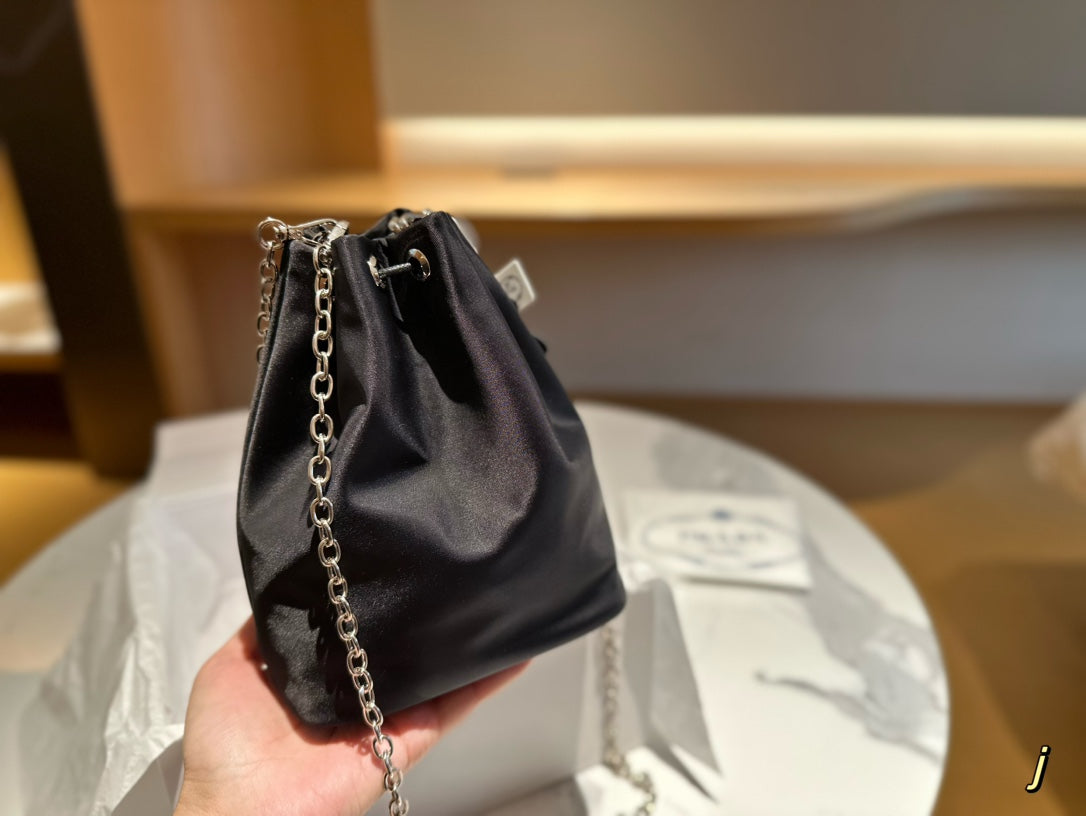 PRADA BAG-043