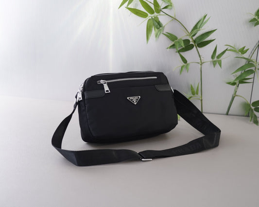 PRADA BAG-045