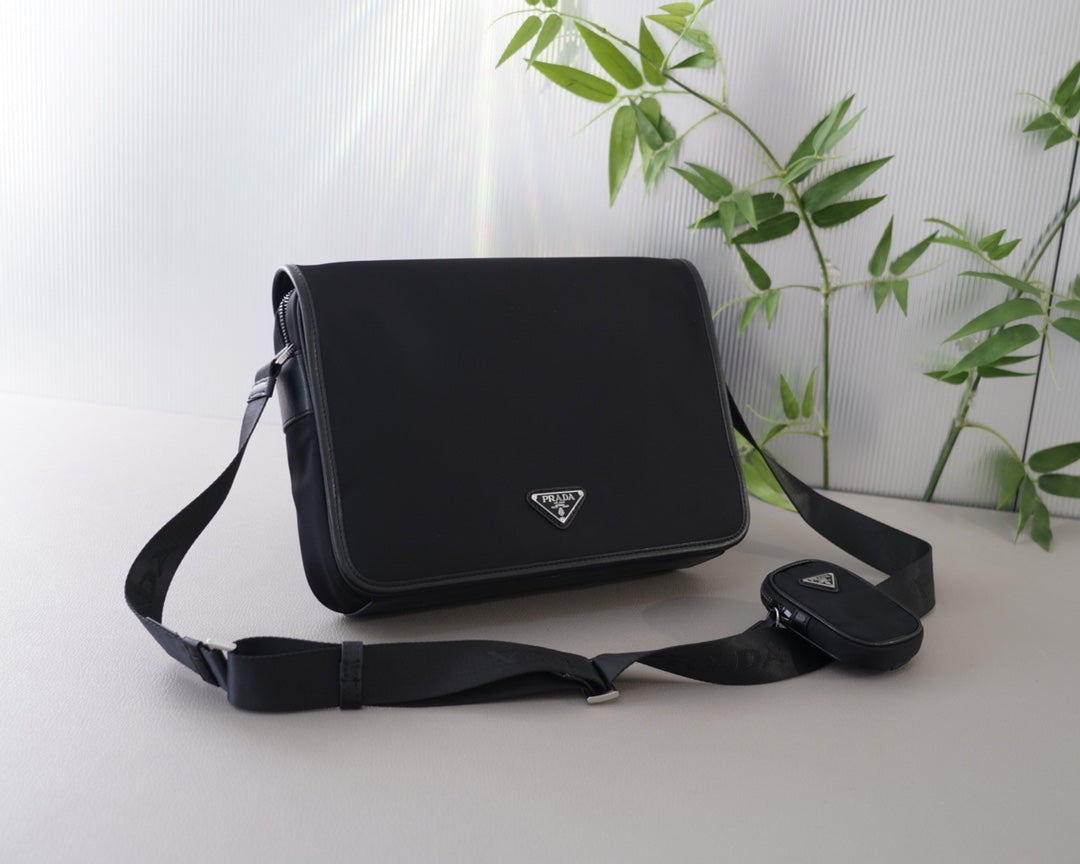 PRADA BAG-048