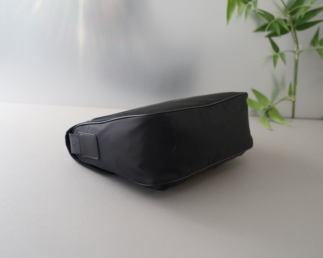 PRADA BAG-049