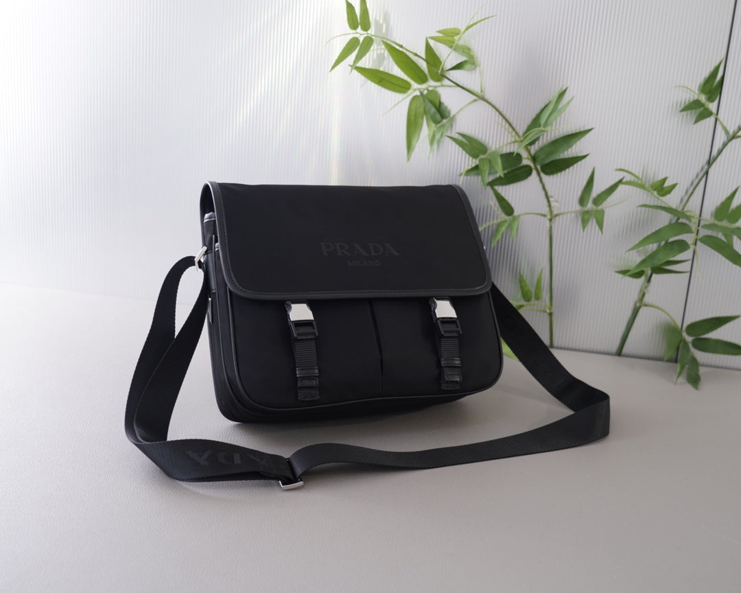 PRADA BAG-050