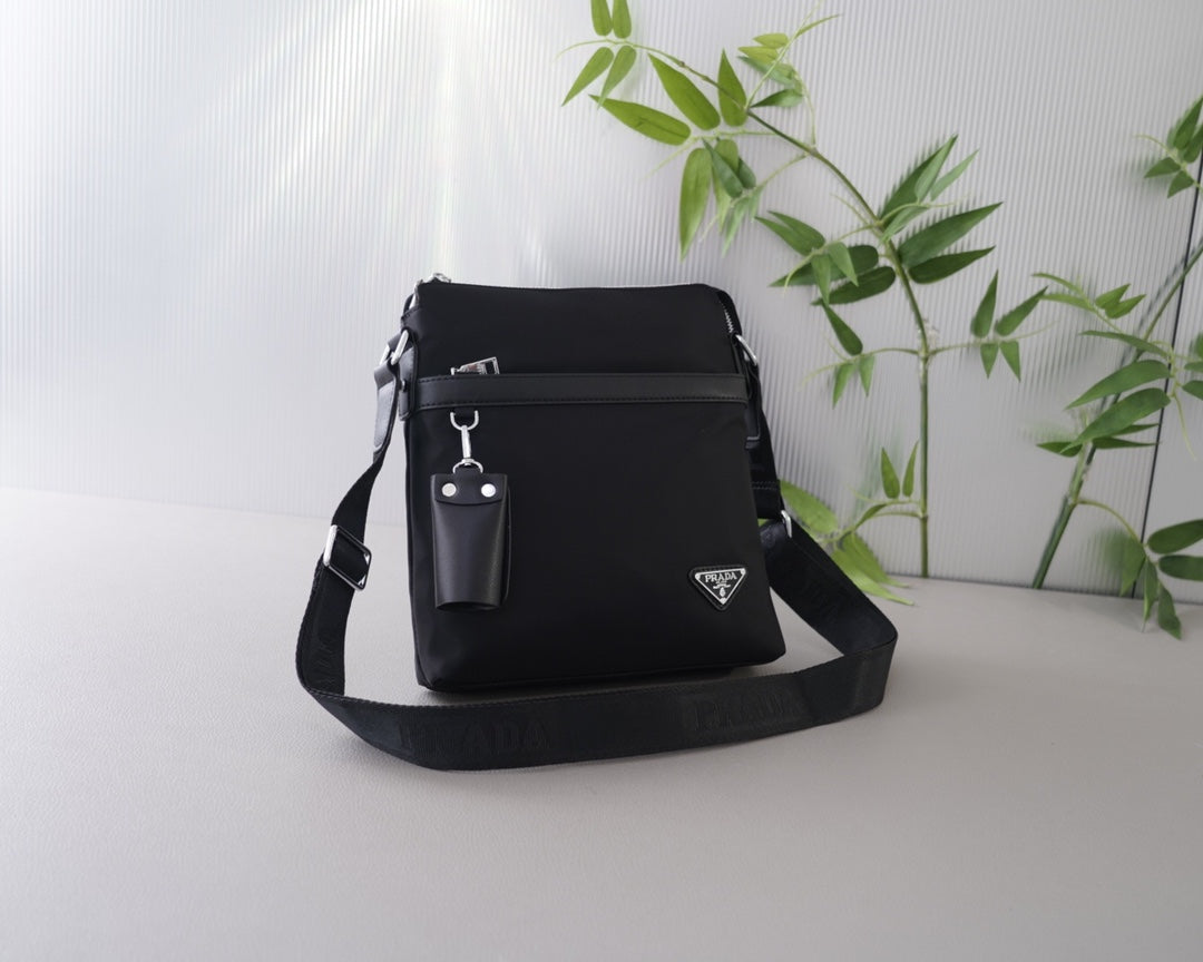 PRADA BAG-051