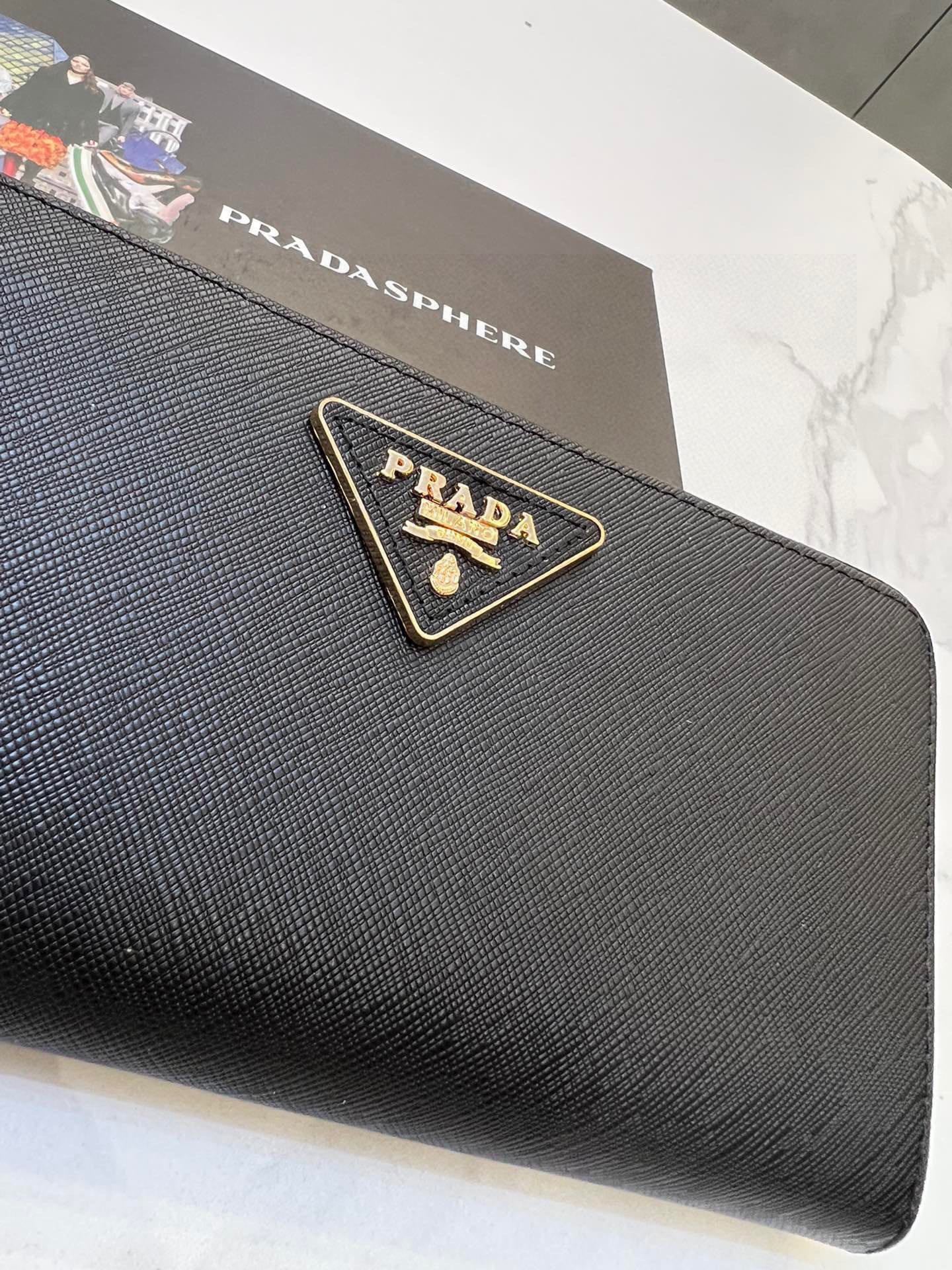 PRADA BAG-054