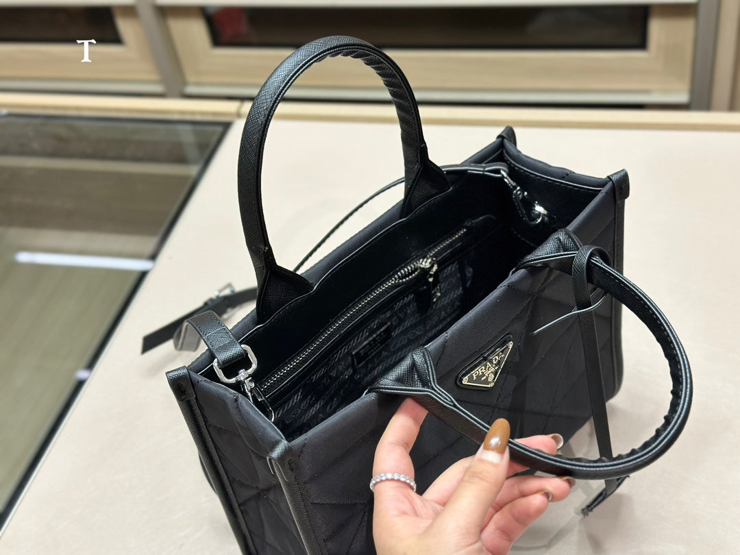 PRADA BAG-057