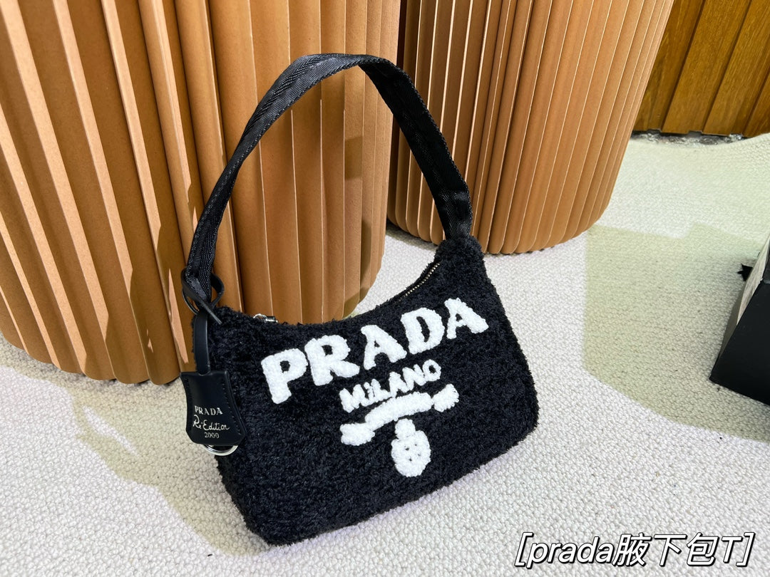 PRADA BAG-061