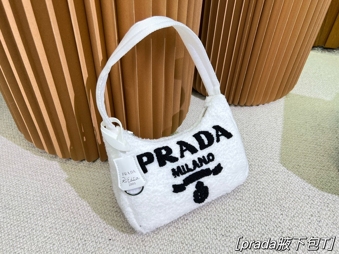 PRADA BAG-061