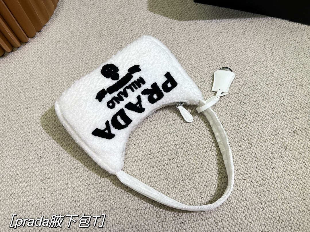 PRADA BAG-061