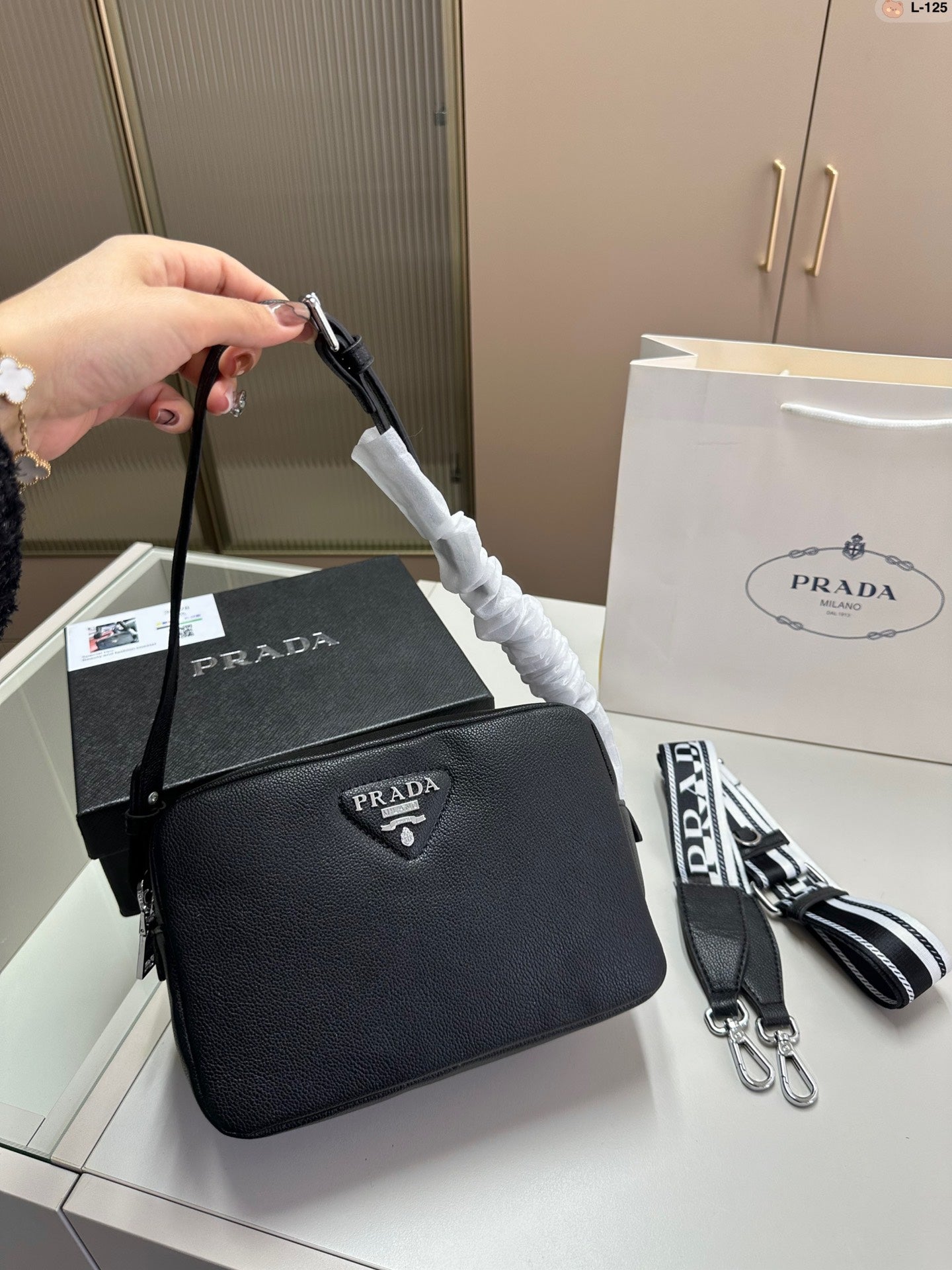 PRADA BAG-062