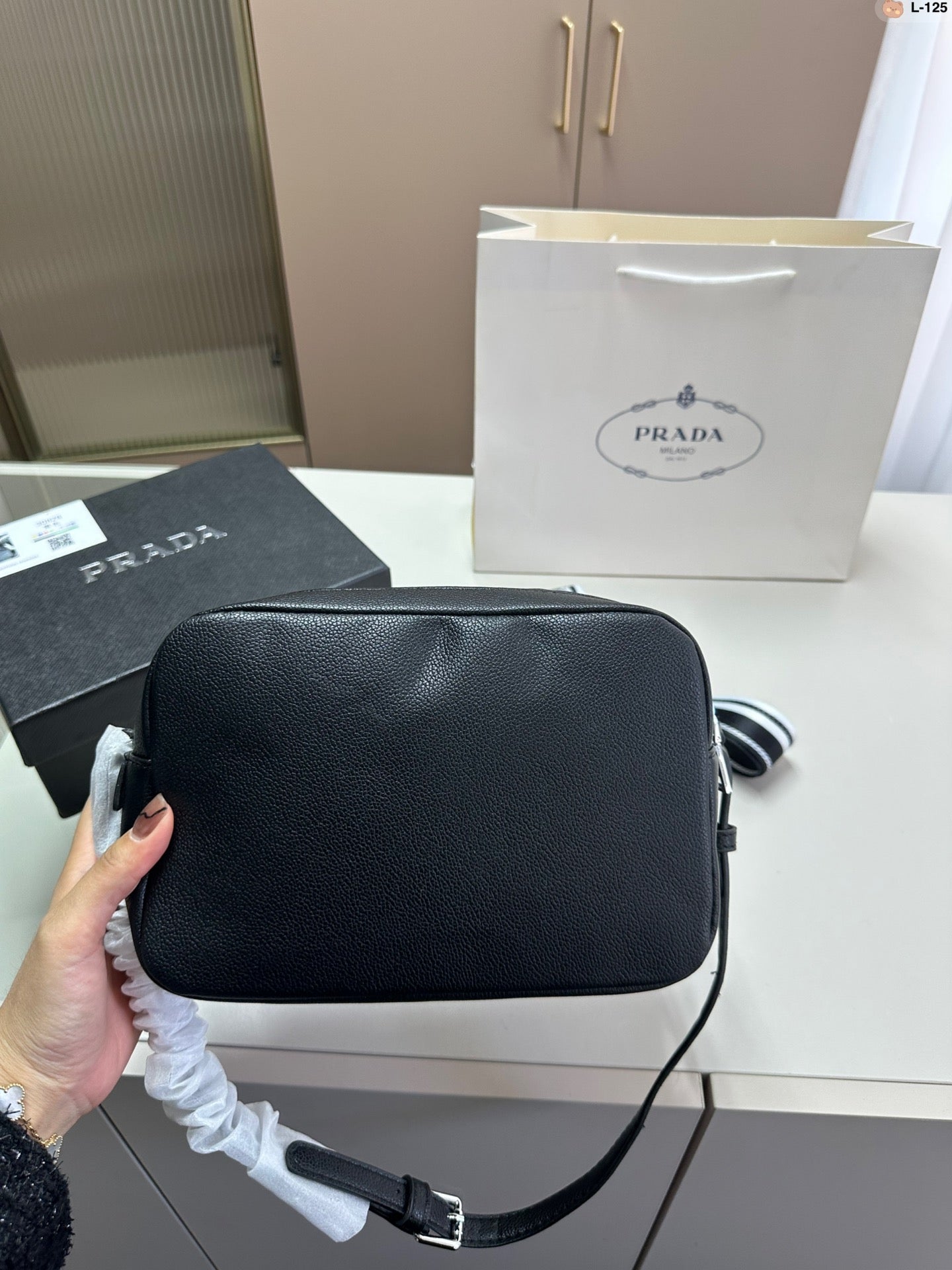 PRADA BAG-062