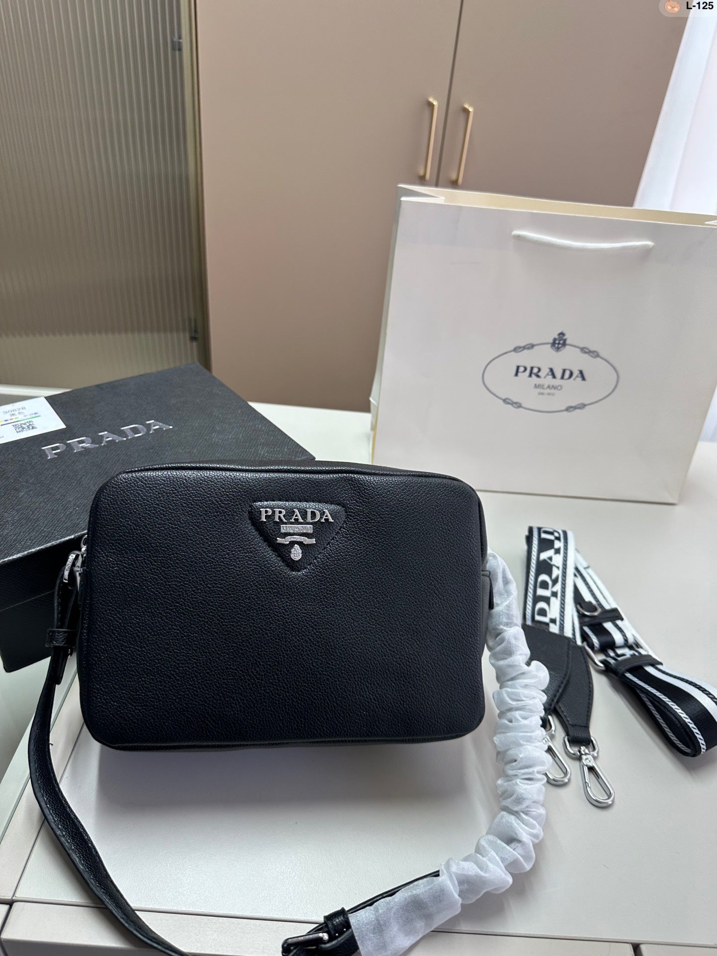 PRADA BAG-062